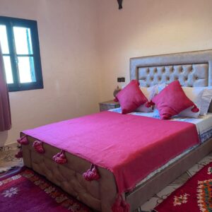 Family room with Garden View